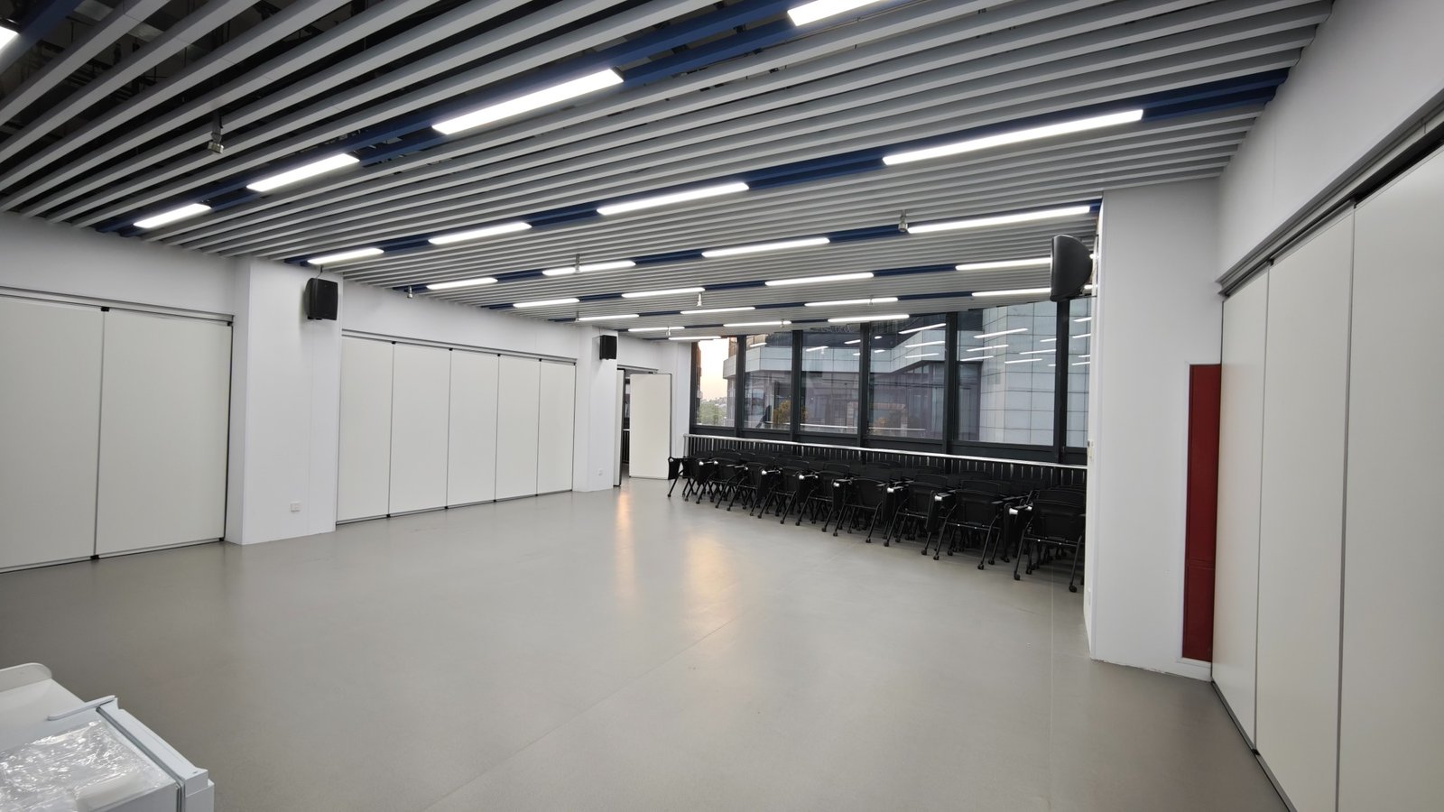Sala multifuncional para atividades STEM